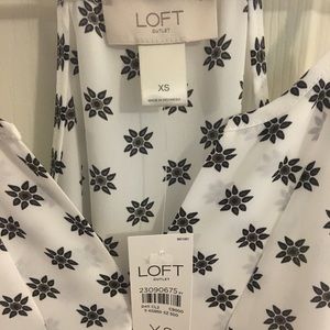 Loft tank NWT